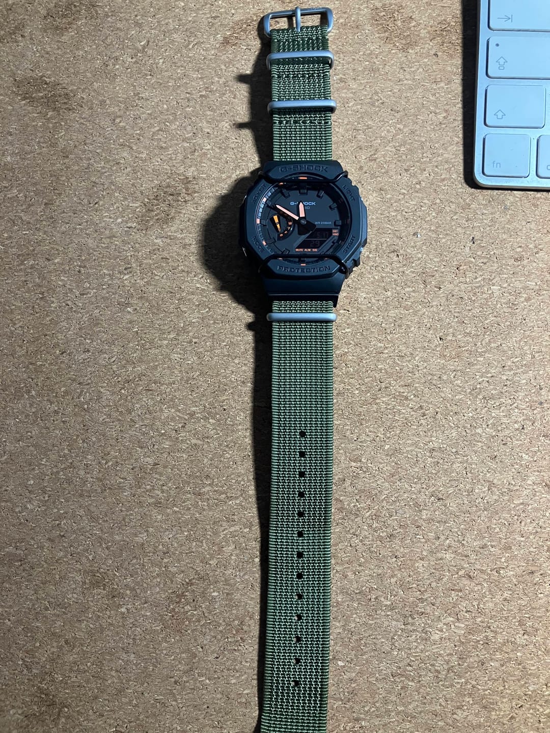 Customer photo review of Correa Nato Dando La Hora Verde