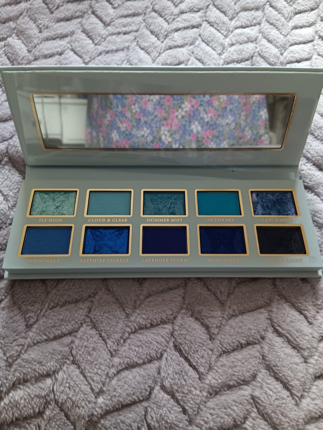 Customer photo review of P. Louise You Give Me Butterflies Mini Eyeshadow Palette