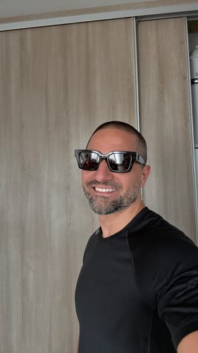 Customer photo review of OFF WHITE - VIRGIL OCCHIALI DA SOLE PROMO