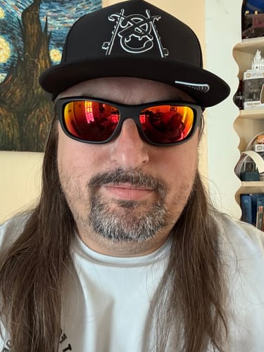 Customer photo review of THE ILLUMINATI 2.0 (curved)