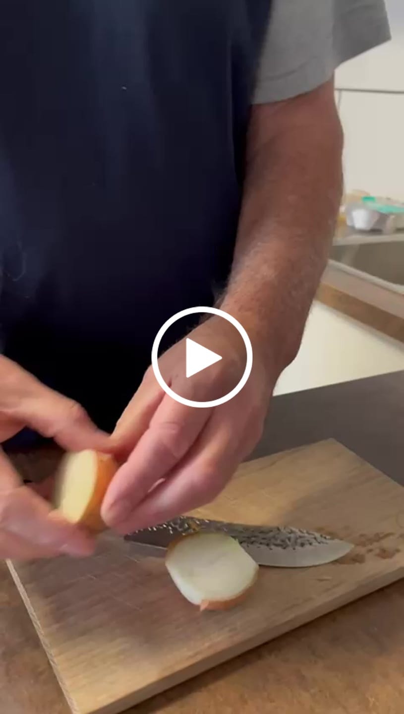 Customer video review of Rustikales Chefmesser gebogen