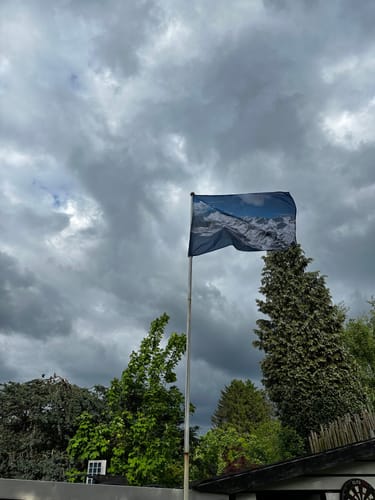 Customer photo review of Fahne inkl. Druck