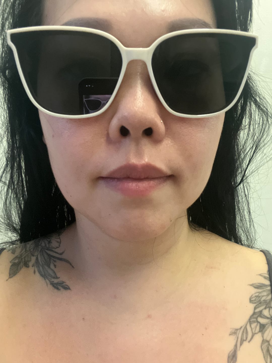 Customer photo review of Taylor Rectangular Framed Sunglasses