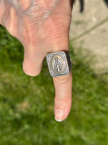 Customer photo review of FREE Today: Retro Style Miraculous Medal Virgin Mary Faith Titanium Steel Ring