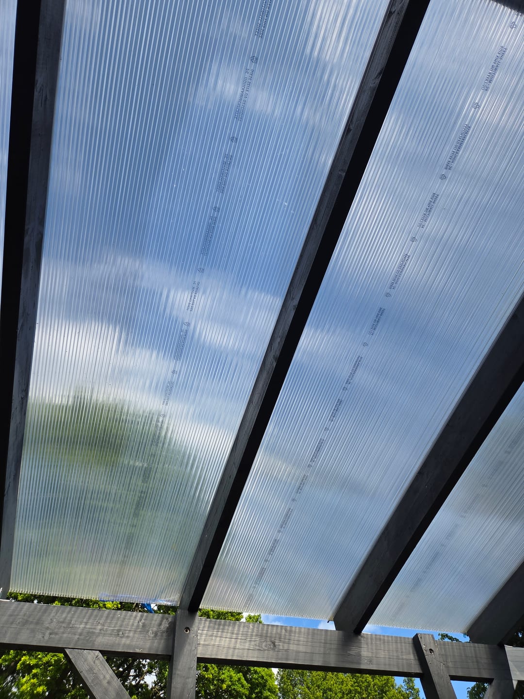Customer photo review of Doppelstegplatte 16 mm Polycarbonat X-Struktur glasklar