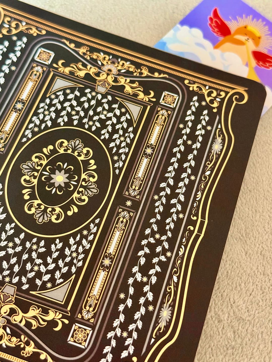 Customer photo review of Literati Black Kindle Sticker Insert