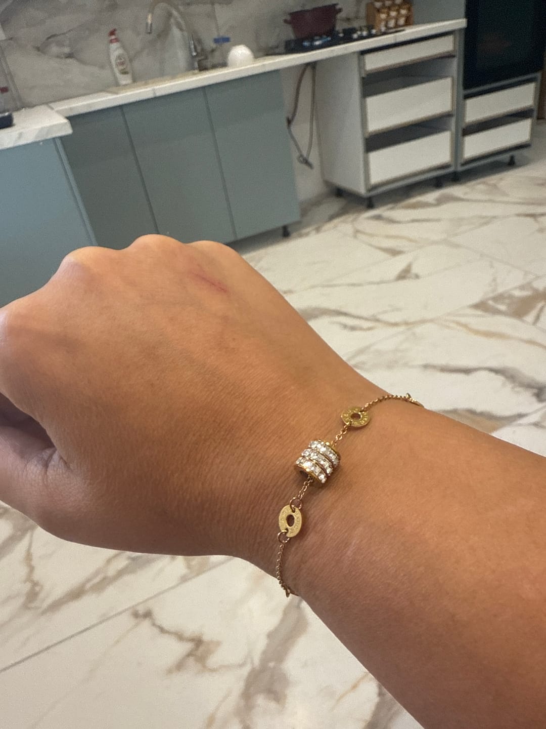 Customer photo review of Bratara Gloria - Gold