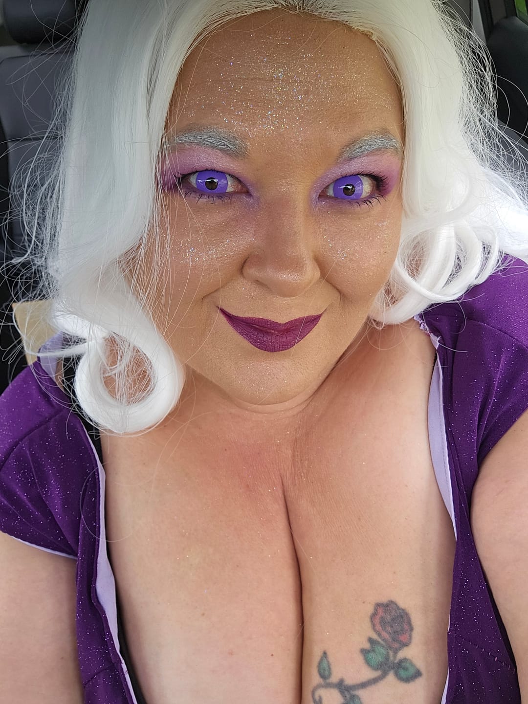 Customer photo review of Intense Violet