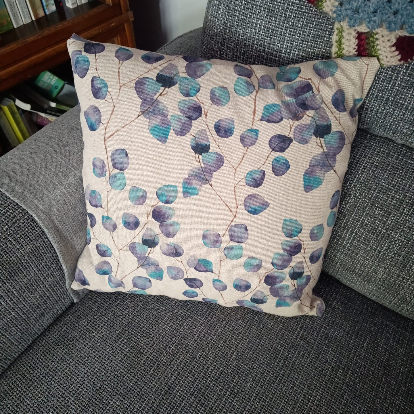 Customer photo review of Watercolour Leaves Digital Linen Look Polycotton Fabric