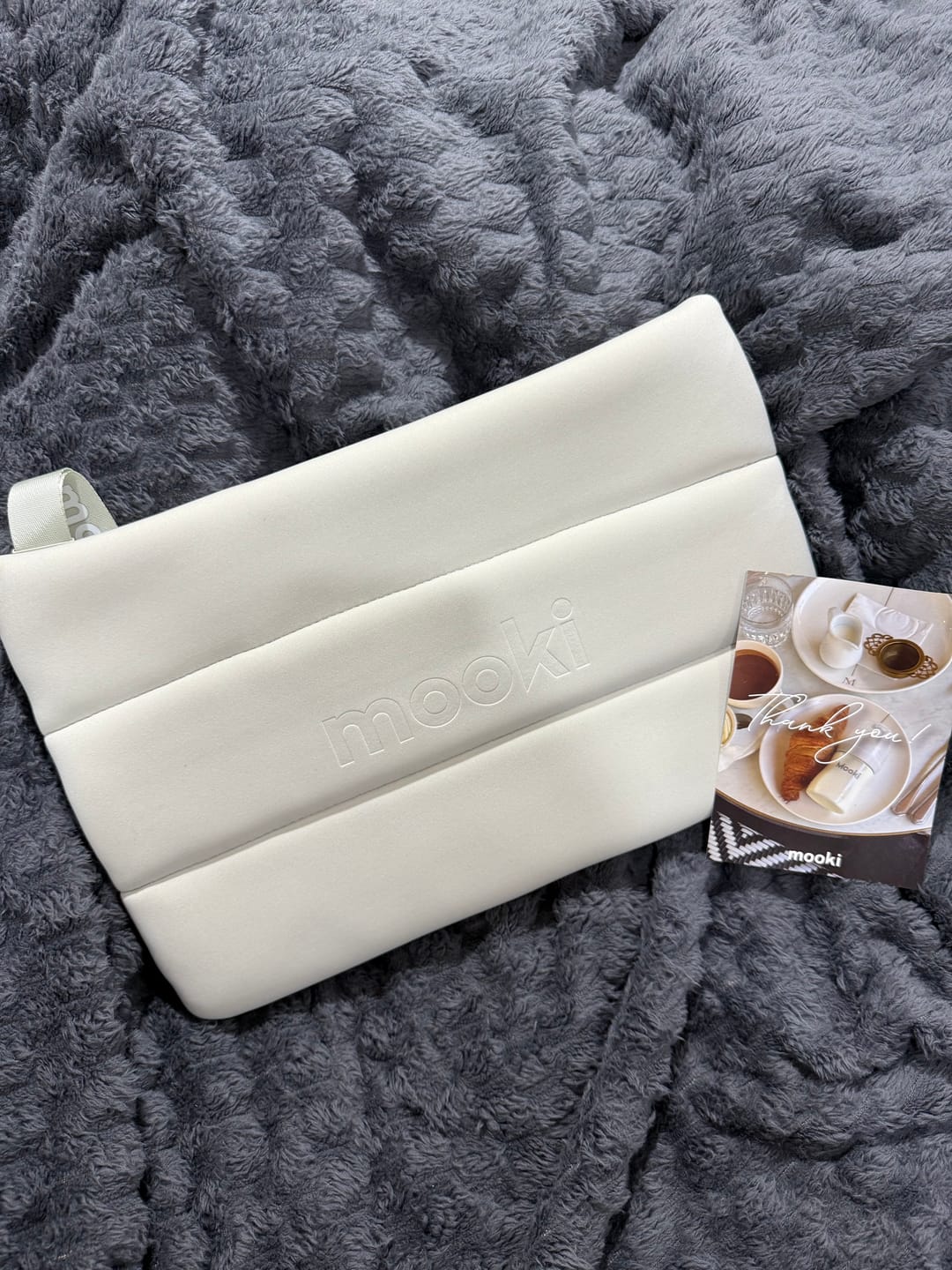 Customer photo review of The Cloud Bottle Bag