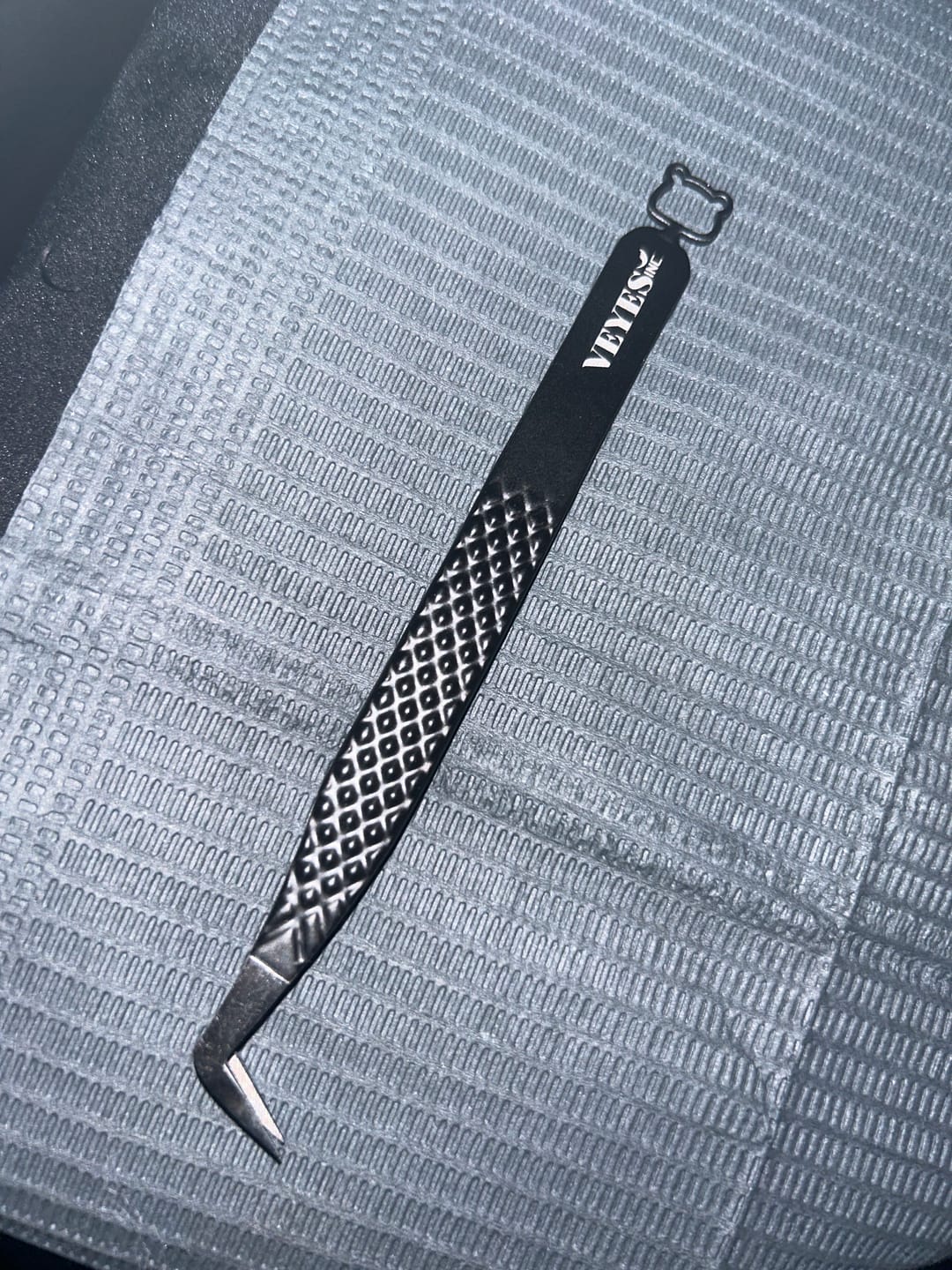 Customer photo review of Noir N°7 - Fiber Lash Tweezer
