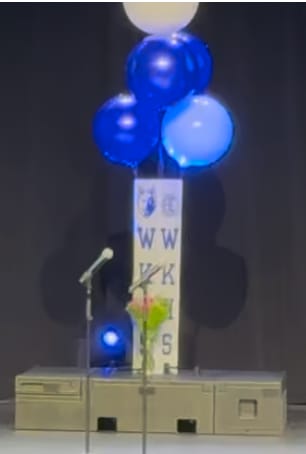 Customer photo review of DuraBalloon® 5-Balloon Cluster Pole Kit - with Pole Cover