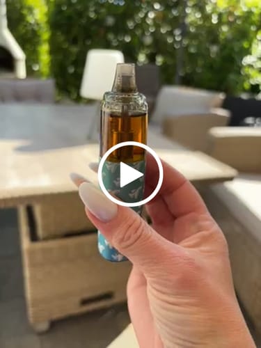 Ilona S. review of Tornado Vape 7000 - Strawberry Donut image 1 out of 1