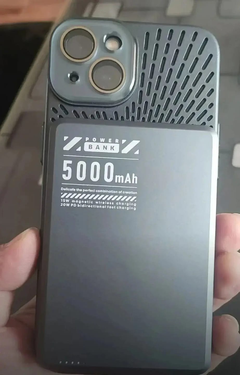 Customer photo review of MagBank Slim