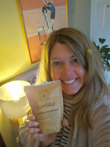 Customer photo review of Mushroom Gummies