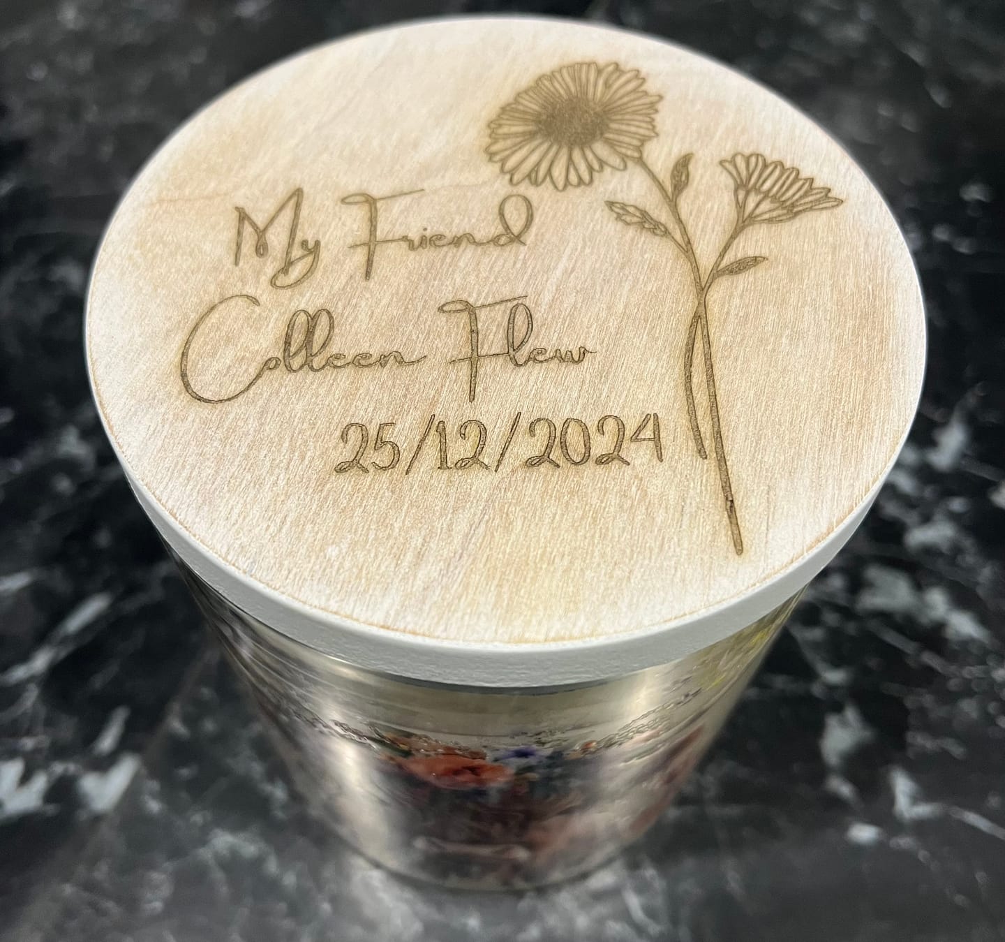 Customer photo review of Custom Candle Lid