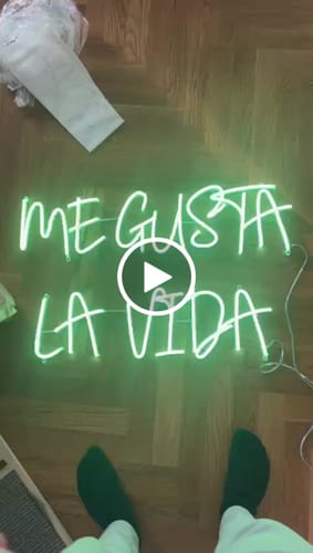 Martina H. review of LED-Neon Schriftzug ME GUSTA
LA ... image 1 out of 1