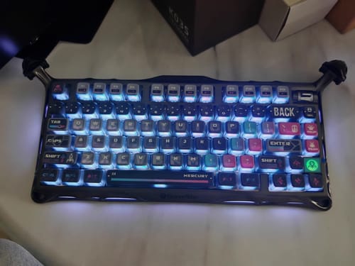 Customer photo review of Gravastar Mercury K1 Pro 75% Wireless RGB Mechanical Gaming Keyboard Boy Gift