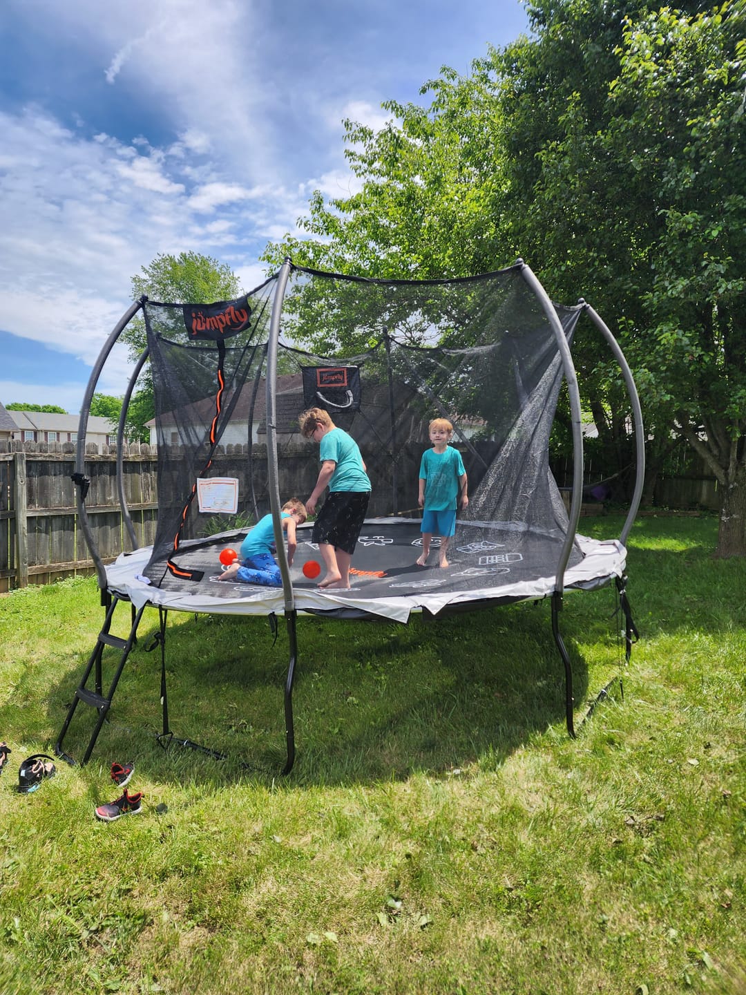 Customer photo review of Trampoline Tent for Curved Pole Round Trampoline