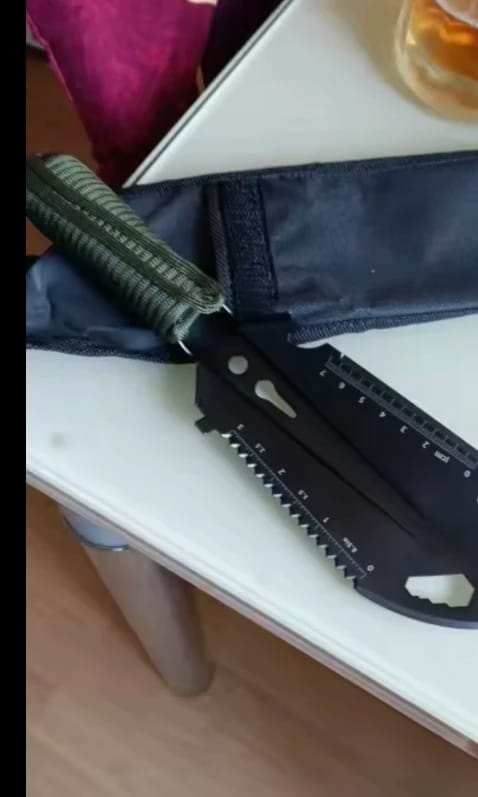 Customer photo review of Pelle Multifonction de Survie
