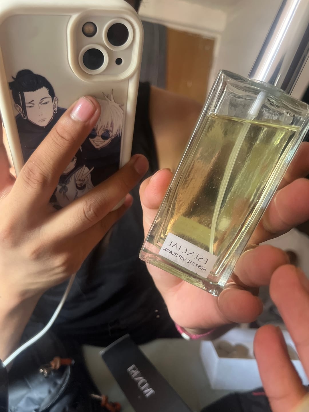Customer photo review of H059 Inspirado en: 212 Vip Black - Carolina Herrera
