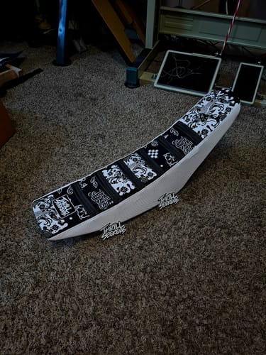 Customer photo review of Custom Seat Cover: 2008 Yamaha YZ250F