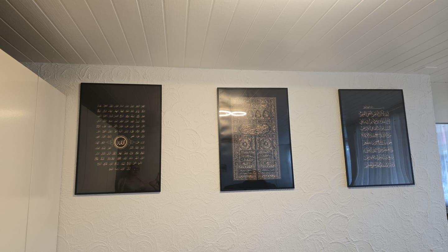 Customer photo review of Ayat Al Kursi, Kaaba & Esma ul Husna  -  Set (Poster Set)