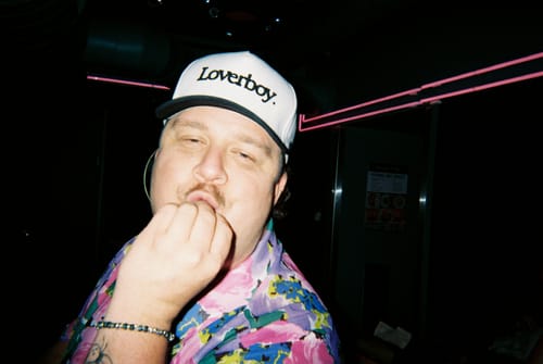 Customer photo review of Loverboy (White/Black)