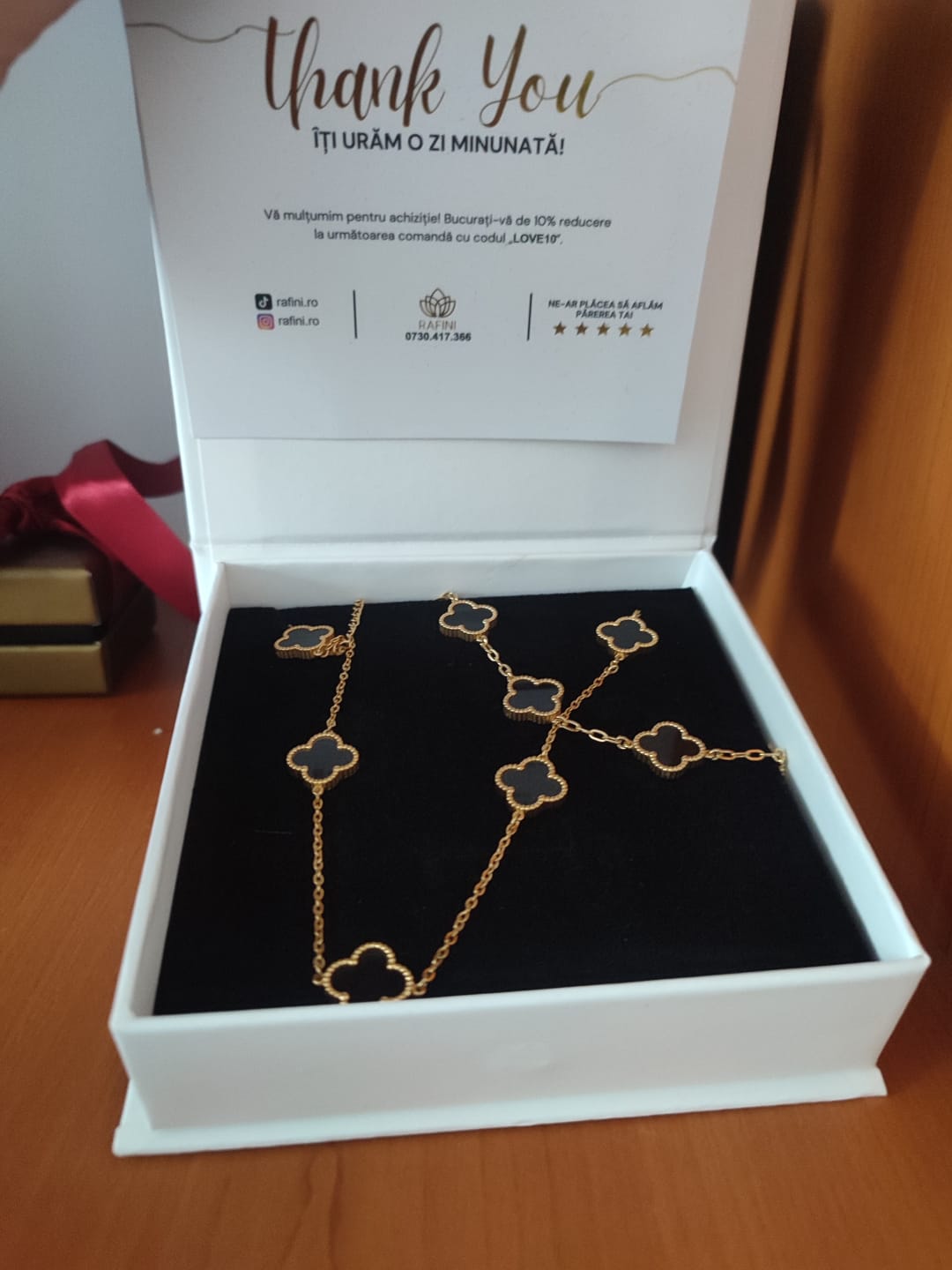 Customer photo review of Set Bratara + Colier Auriu Flower