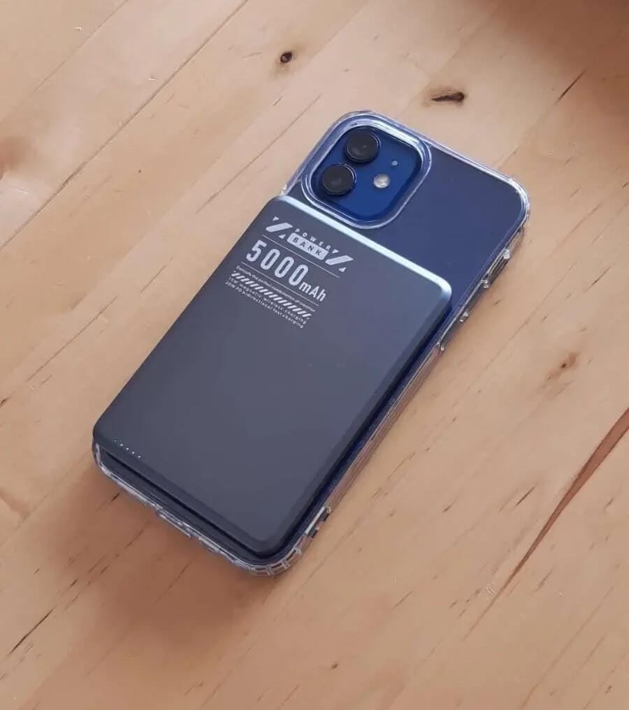 Customer photo review of MagBank Slim