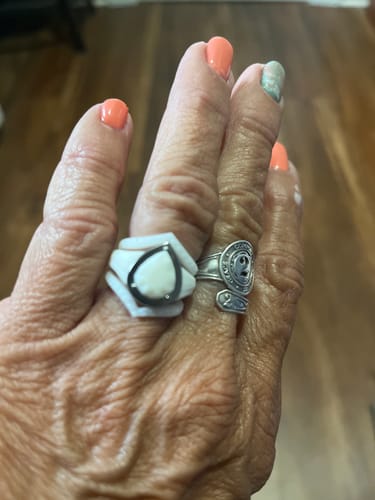 Customer photo review of Rinfit Silicone Rings for Women - New Metal-Framed with 2 Stackable Rings - Silicone Diamond Rings Wedding Bands Women