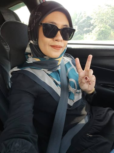 Customer photo review of FREE Sunglasses Leather Pouch + Suede Microfiber Cloth (Worth RM24.90)