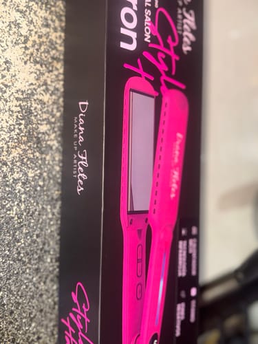 Customer photo review of Plancha Profesional Infrarroja Diana Fletes Titanium Galvanizado