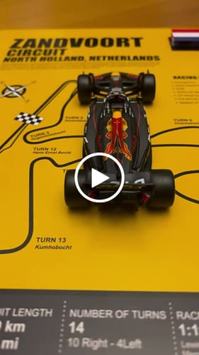 Customer video review of F1 Frame - McLaren MCL38 - Lando Norris #4 | Various Tracks | Formula 1 gift (With Car)
