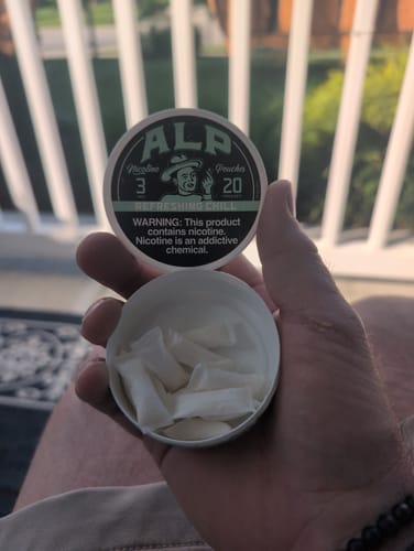 Customer photo review of Refreshing Chill Nicotine Pouches