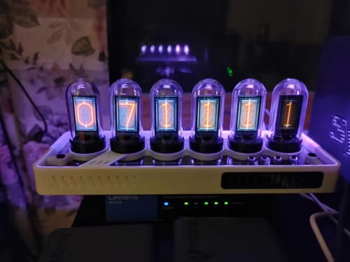 Customer photo review of EleksMaker EleksTube IPS PR3 GEN3 - Just White Edition Gaming Desktop Setup for Gift