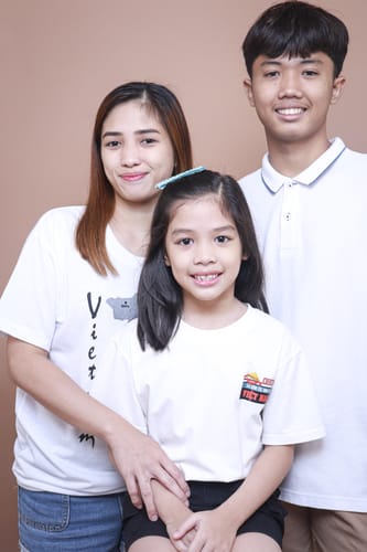 Customer photo review of 📸 Printave™ Self-Photo Studio (10-minute shoot)