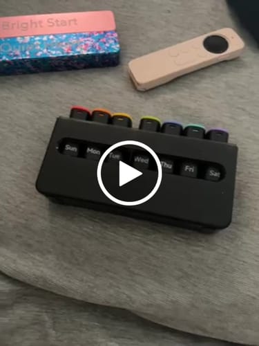 Customer video review of Weekly AM-PM Pill Case 2.0