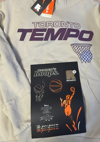 Customer photo review of Tempo Launch Hoodie