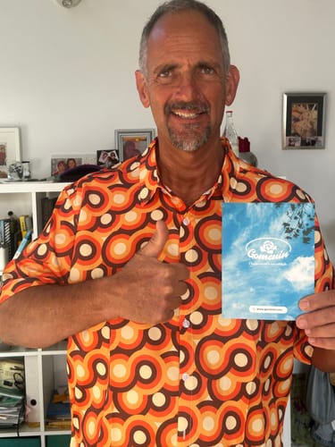 Customer photo review of Chemise à manches courtes de plage d'été à cercle géométrique vintage orange des années 70 pour hommes