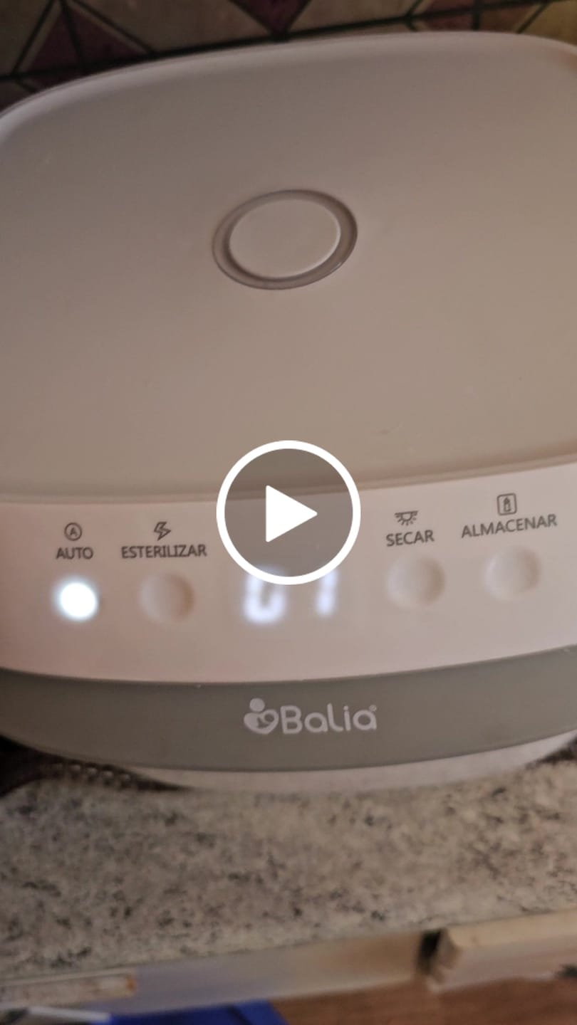 Customer video review of Esterilizador de mamaderas con Secador