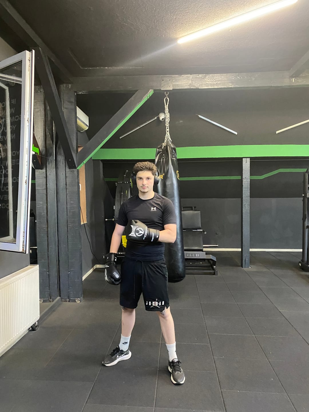 Customer photo review of Manusi Box Knockout Ultra Usoare
