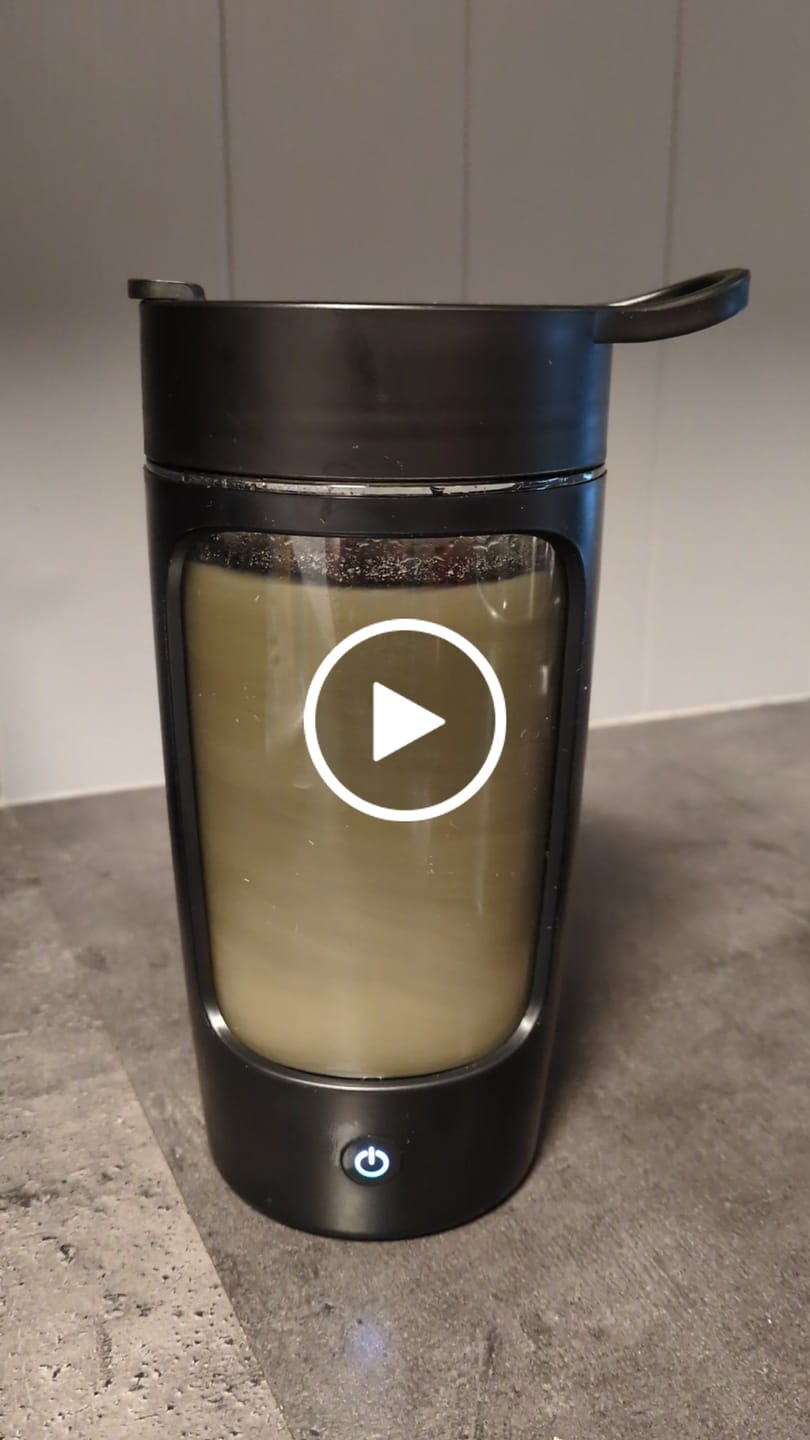 Customer video review of Gym Bro - Självrengörande Proteinmixer