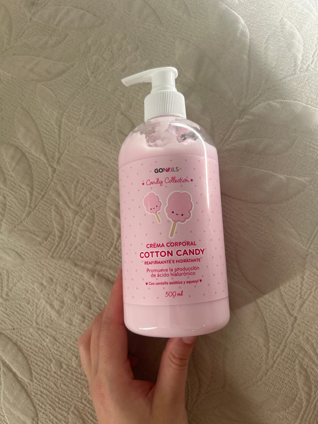 Customer photo review of Crema de Cuerpo Reafirmante e Hidratante Cotton Candy 500 ml