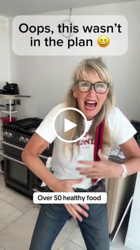 Customer video review of dumb blonde baby tee