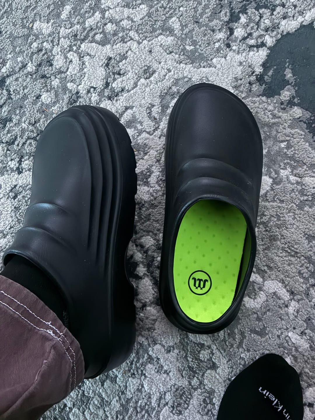 Customer photo review of Torrey Classic - Healthy & Non-Slip Comfort Clogs