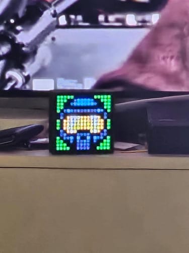 Customer photo review of Divoom TimeBox Evo -- Pixel Art Bluetooth Speaker with 16x16 LED DIY Display Gaming Desktop Setup