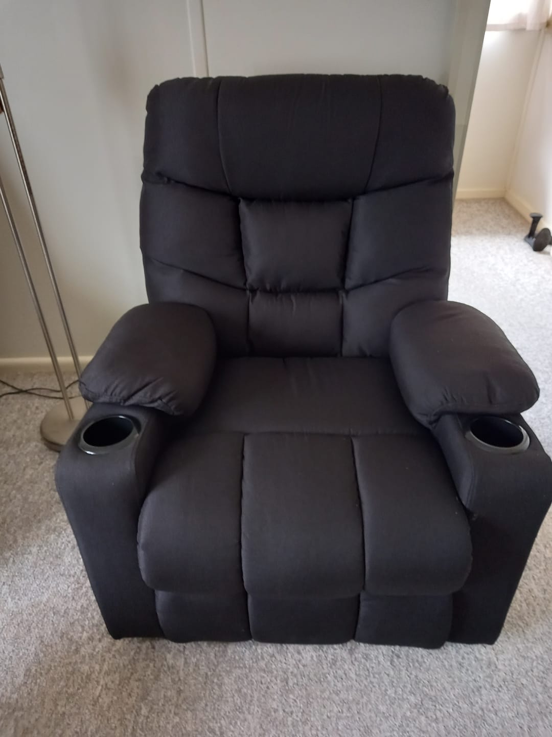 Customer photo review of Levede Recliner Chair Electric Lift