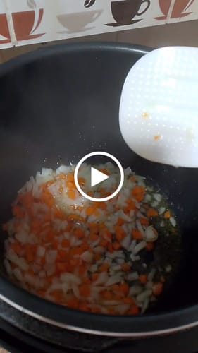 Customer video review of Multicooker Novio EasyCook