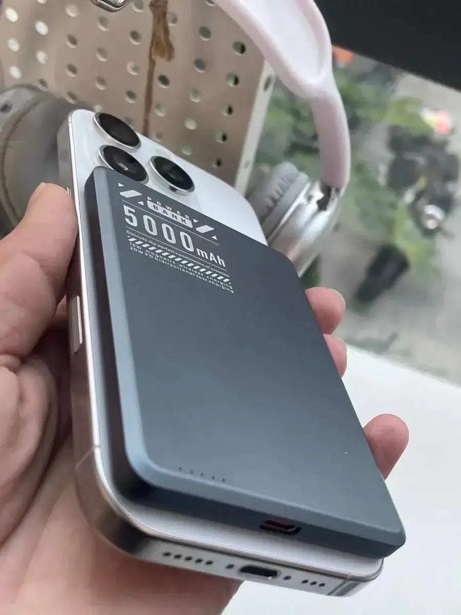 Customer photo review of MagBank Slim